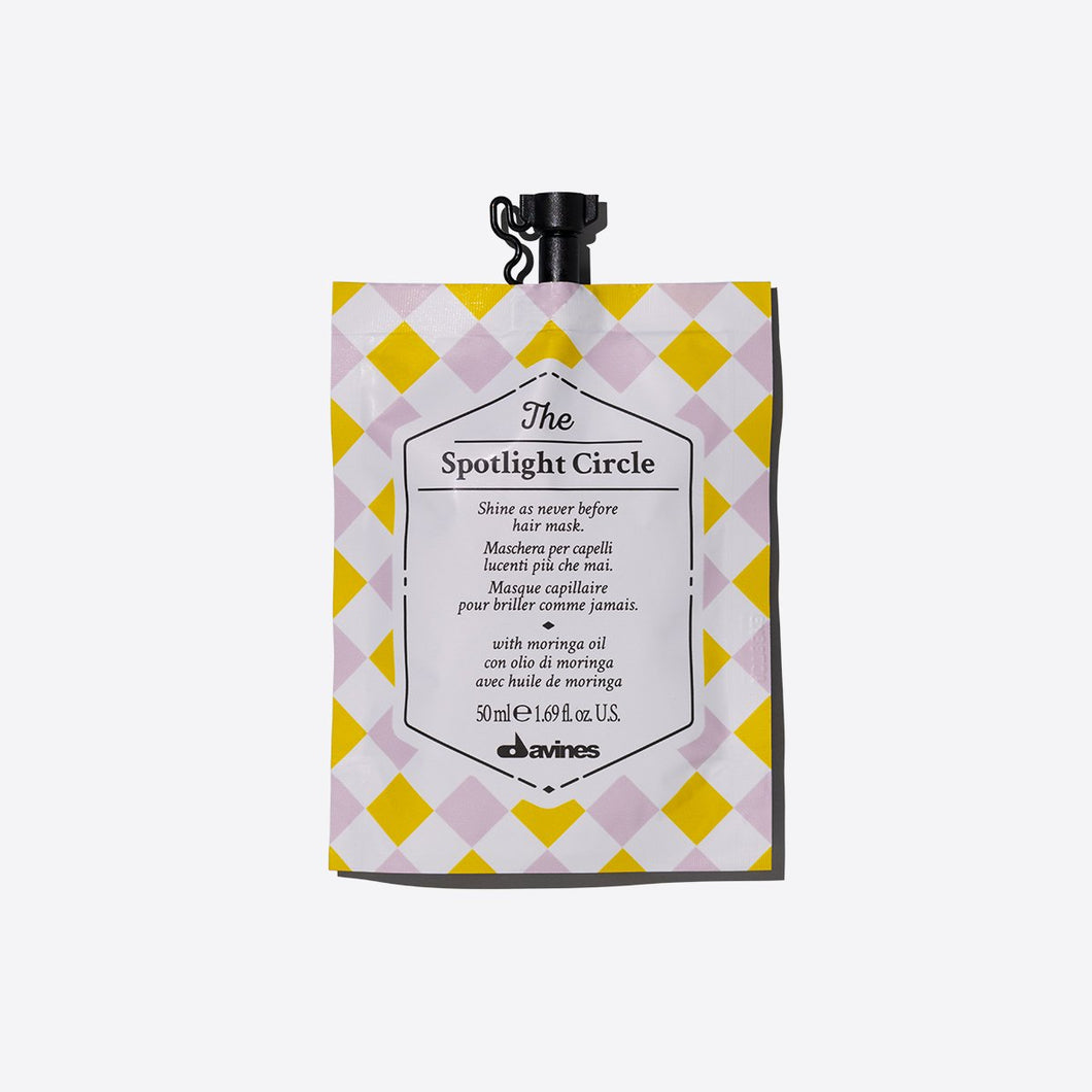 The Spotlight Circle - Hair Mask